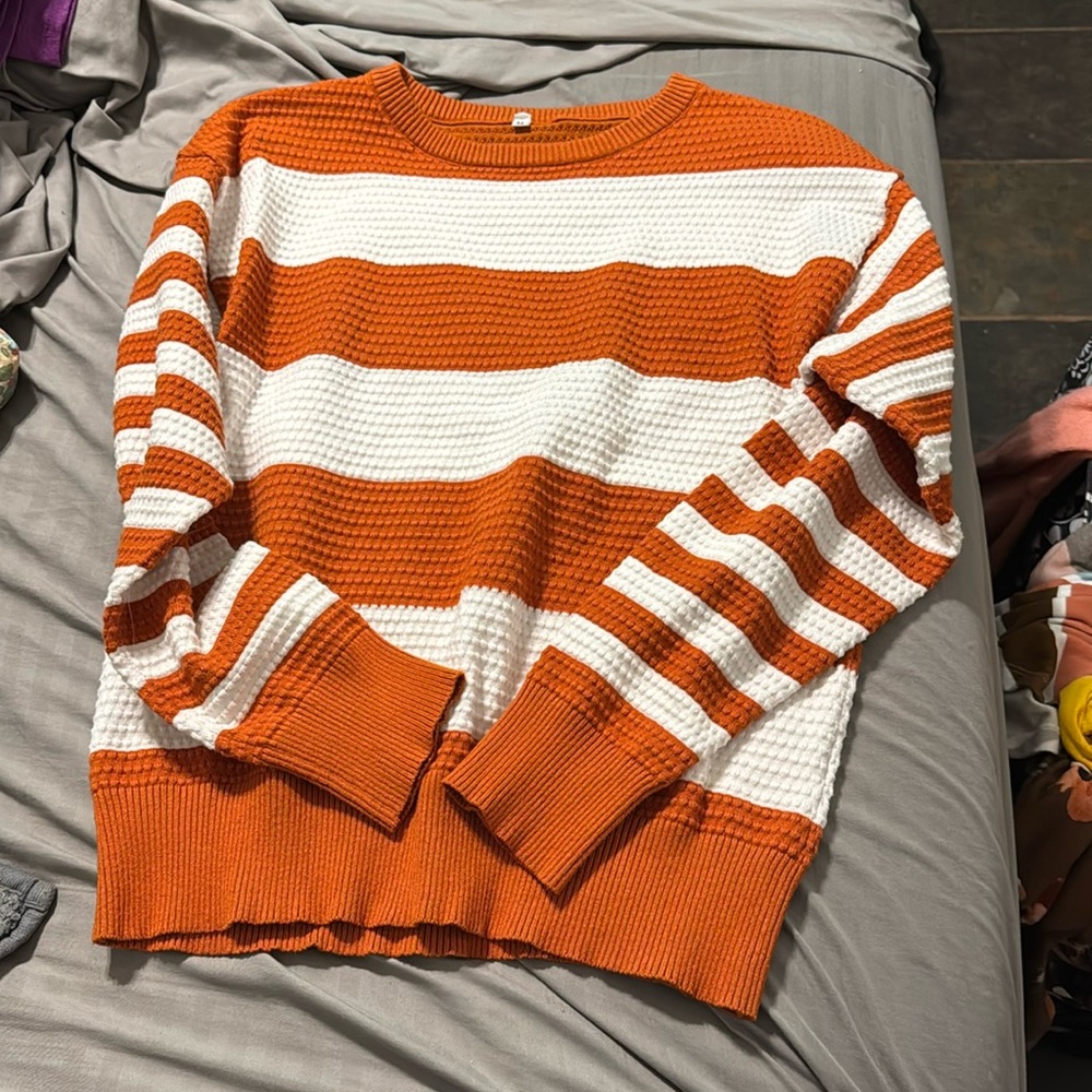Women’s sweater